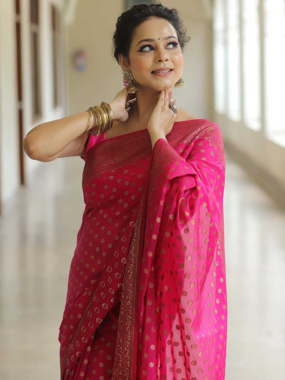 Lichi Silk   Designer Party Wear  Zari Border Saree