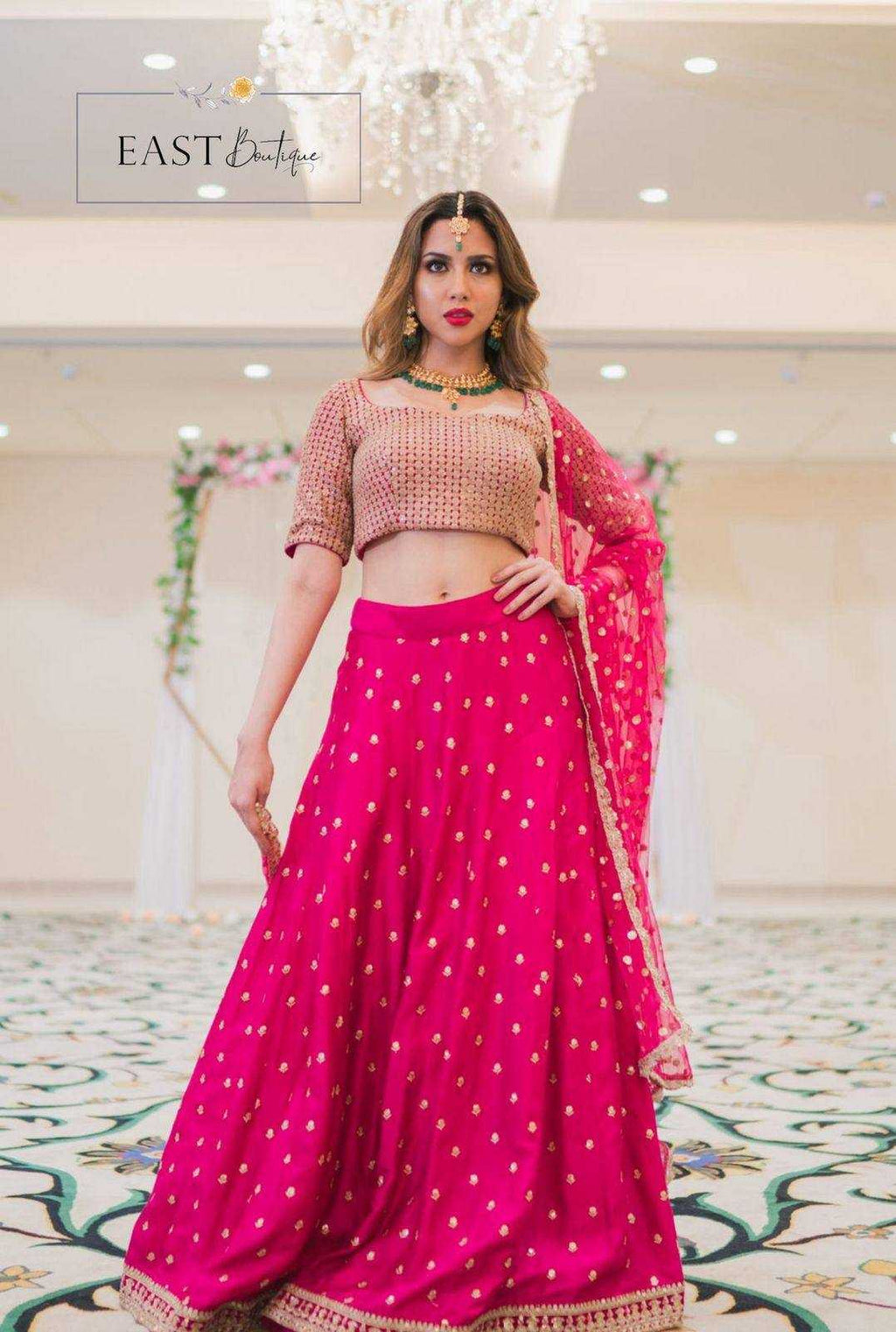 Ynf Soft Tapeta Silk Lehengas Wholesale Fancy Lehenga Zari Work Lehenga Sequins Lehenga Manufacturer