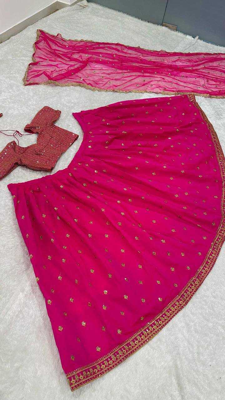 Ynf Soft Tapeta Silk Lehengas Wholesale Fancy Lehenga Zari Work Lehenga Sequins Lehenga Manufacturer